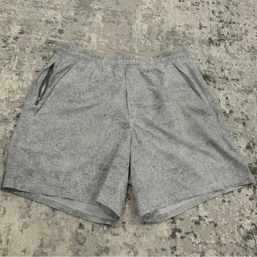 Lululemon Pace Breaker Linerless Short 7” Size L Infuse Texture Alpine White